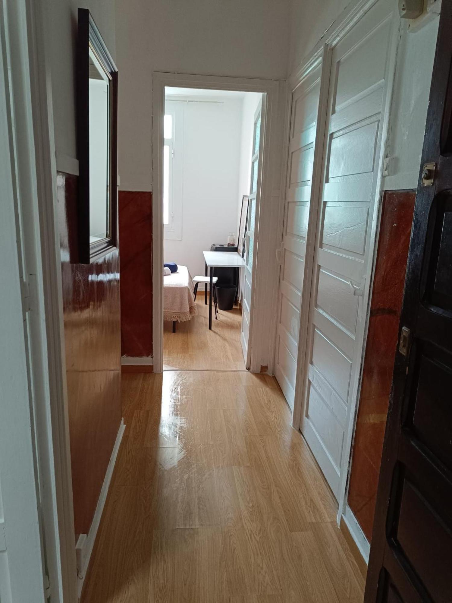 Piso Antiguo, Muebles Viejos, Muy Sencillo, Alquilado En Invierno A Estudiantes, Sin Ascensor, Cocina Antigua A Gas, Edificio Muy Antiguo Apartman A Coruña Kültér fotó